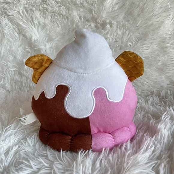 Num Noms Strawberry Pink Chocolate Brown ice cream plush 7" Toy Factory - Picture 4 of 5